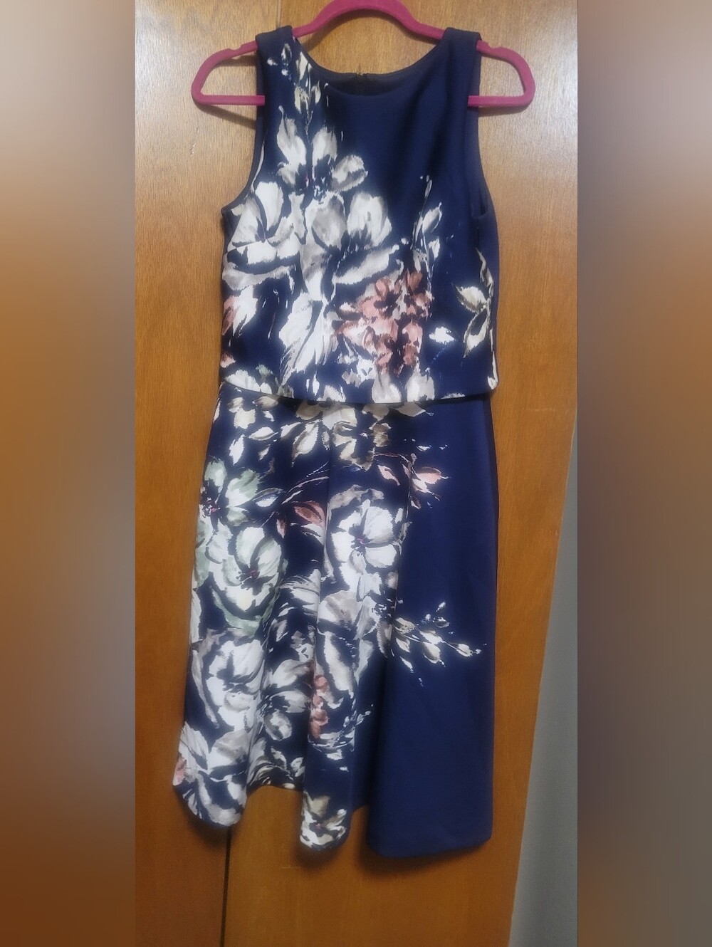 Taylor Navy Floral Overlay Dress Size 6